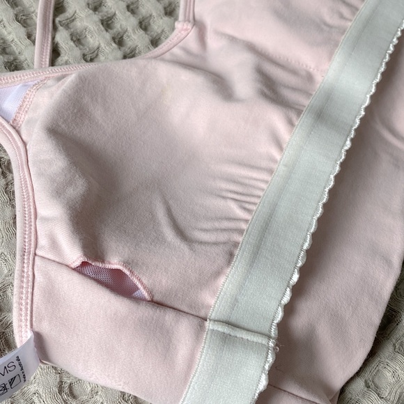 Dharma Bums sports bra/crop top - Picture 5 of 5